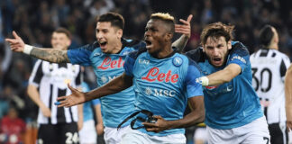 Osimhen risponde a Lovric, festa tricolore Napoli a Udine