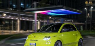 Abarth 500e “suona” al Radio Italia Live – Il Concerto