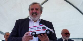 Puglia, Emiliano a Taranto “Internalizzazione del servizio 118”