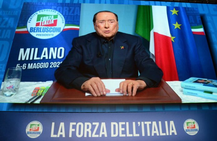Milano, Convention di Forza Italia , La Forza dell' Italia, speciale intervento di silvio berlusconi