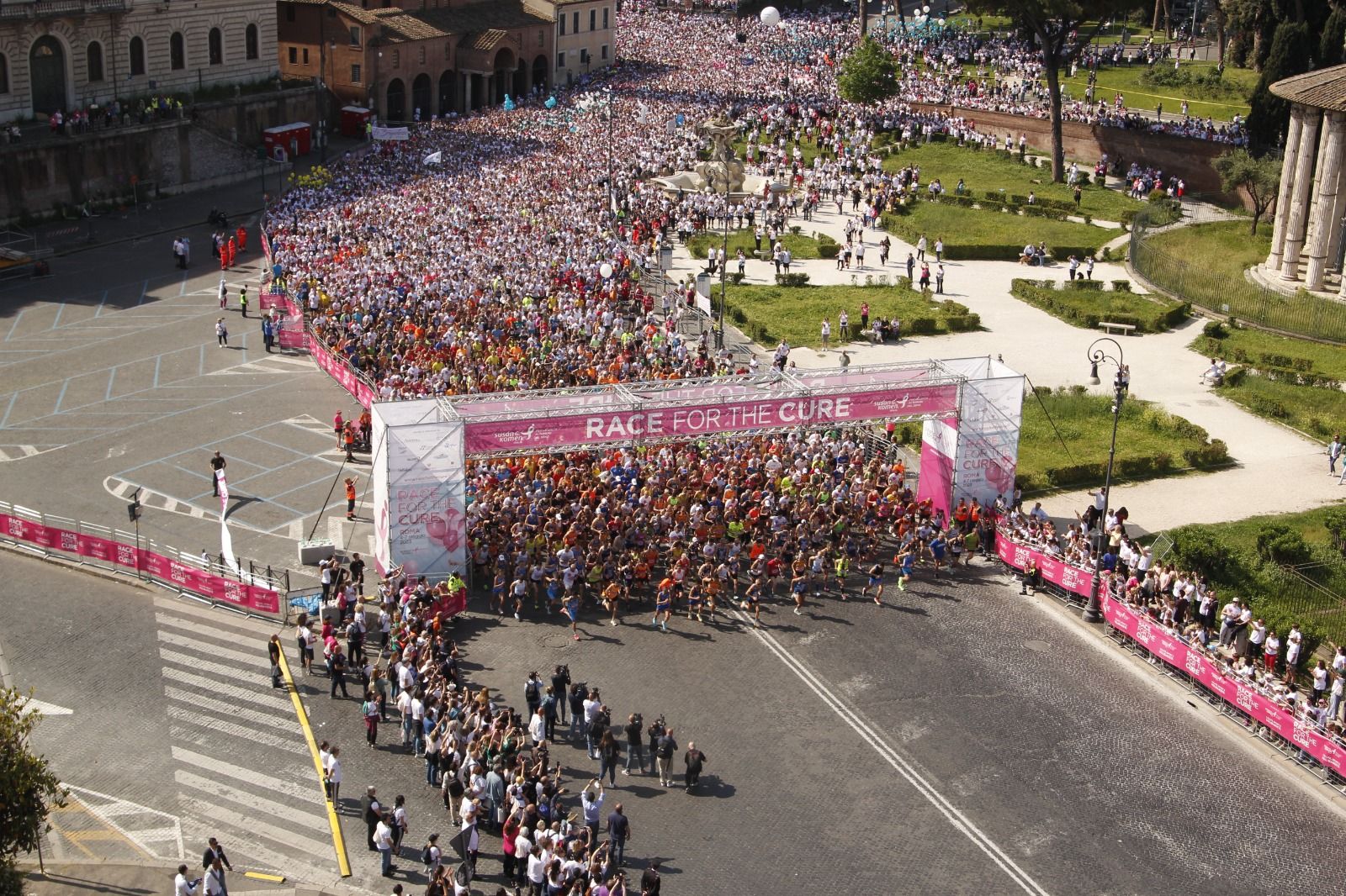 Race for the Cure, register with over 70,000 supporters at the Rome news agency Italpress