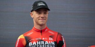 Milan vince la prima volata al Giro, Evenepoel resta rosa