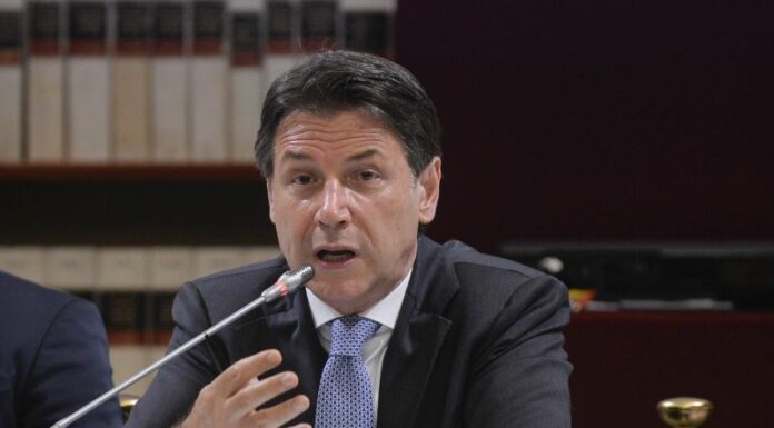 Riforme, Conte “Raccomandiamo una commissione parlamentare ad hoc”