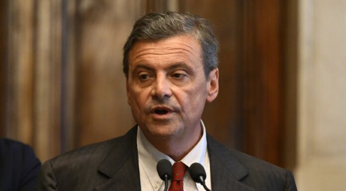 Riforme, Calenda “Il presidente della Repubblica non si tocca”