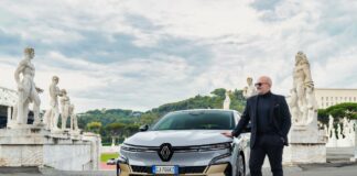 Renault lancia “re-w@rd” per i clienti di Megane E-Tech Electric