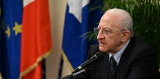 Campania, De Luca “Si fatica a fare i turni nei Pronto Soccorso”