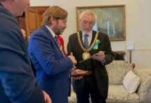 Pedini Amati a Liverpool incontra il Lord Major Roy Gladden