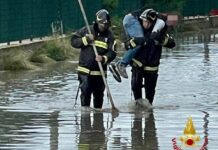 Allagamenti a Palermo ed in Provincia, automobilisti soccorsi dai Vigili del fuoco
