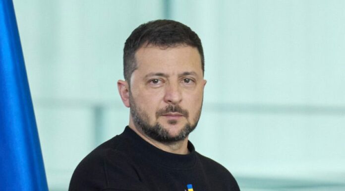 Ucraina, Zelensky “Avremo più armi, la vittoria si avvicina”