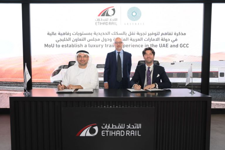 Accordo Arsenale ed Etihad Rail per treno di lusso negli Emirati Arabi