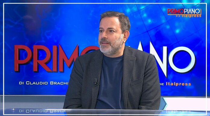 Brizzi “‘Siamo scritti a matita’ è il mio omaggio alla lettura”