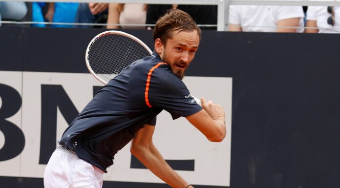 Medvedev nuovo re di Roma, battuto Rune in finale