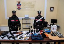 Armi da guerra per clan, arrestato esponente cosca mafiosa di Catania