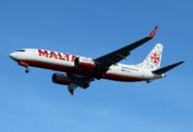 Malta, cancellati i voli da e per Catania a causa eruzione Etna