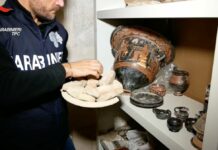 Scavi archeologici clandestini, arresti e perquisizioni in 5 regioni