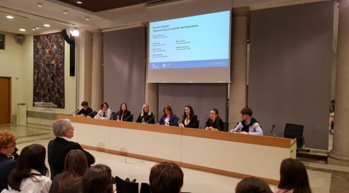 Con Intesa Sanpaolo 19 ragazzi delle superiori studieranno all’estero