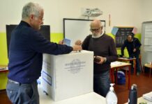 Amministrative, si vota in Sicilia, Sardegna e per i ballottaggi. Cala affluenza