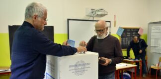 Amministrative, si vota in Sicilia, Sardegna e per i ballottaggi. Cala affluenza
