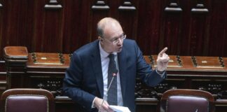 Scuola, Valditara “Su fuga docenti dati drammatici, servono incentivi”