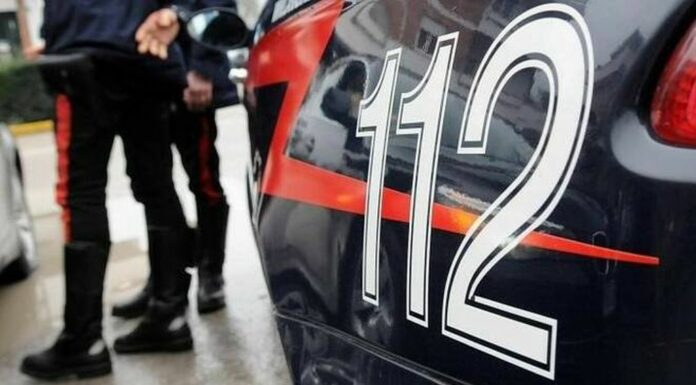 Studente ferisce professoressa a scuola nel milanese