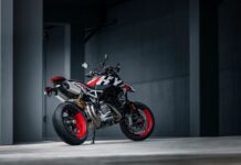 Ducati, divertimento assicurato con l’Hypermotard 950 RVE