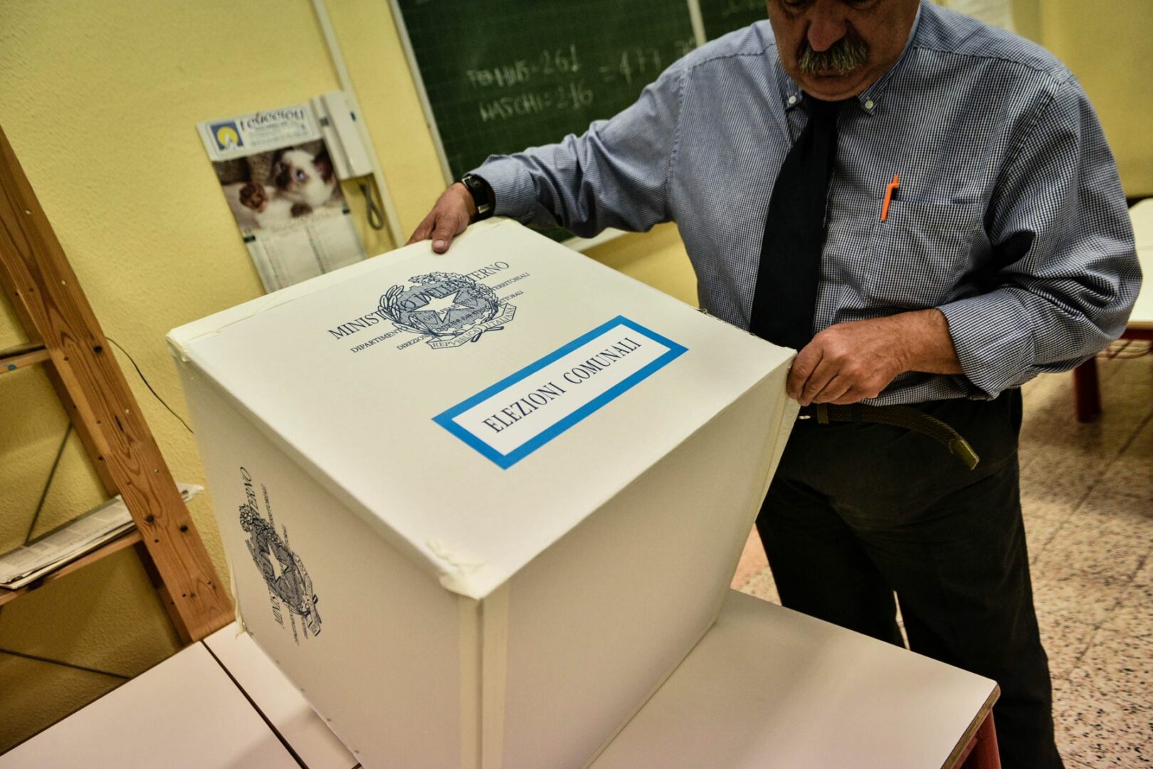 Alle amministrative in Sicilia il centrodestra si impone sul centrosinistra Alle amministrative in Sicilia il centrodestra si impone sul centrosinistra