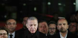 Turchia, Erdogan in testa ma si andrà al ballottaggio