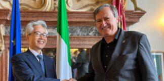 Il sindaco Brugnaro incontra l’ambasciatore del Giappone in Italia