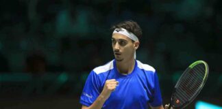 Sonego più forte della pioggia, al 3° turno al Foro