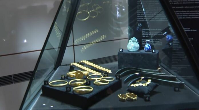 Mostra “Ornamenta” a Marcianise, Sangiuliano “Conciliare arte e impresa”