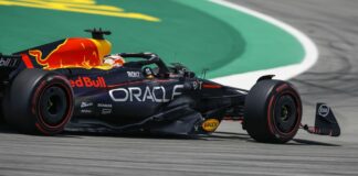 Gp Spagna, Verstappen più veloce in FP2 davanti ad Alonso