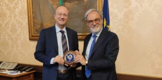 Psicologo a scuola, parte il confronto