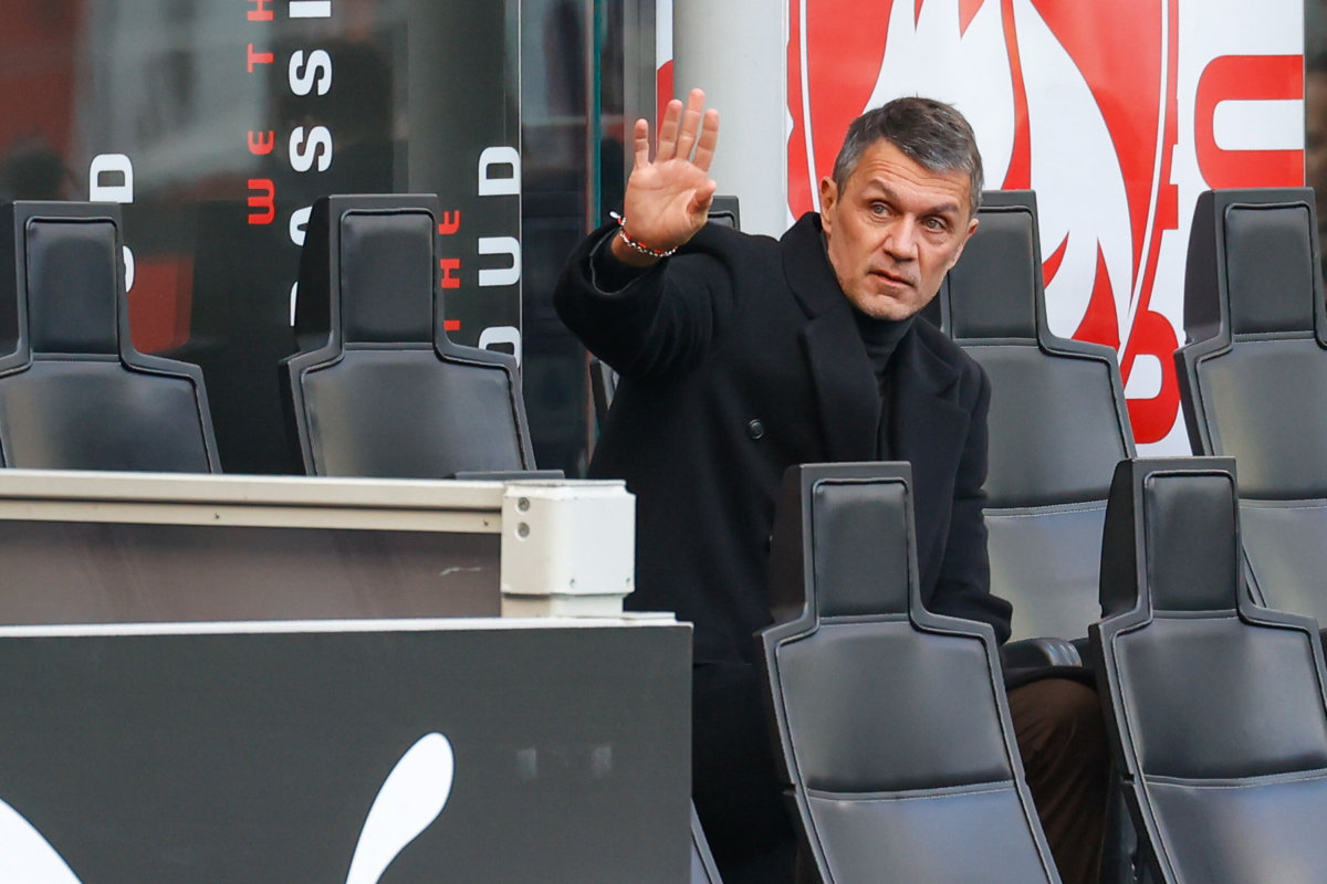 Paolo Maldini conclude il suo incarico con il Milan Paolo Maldini conclude il suo incarico con il Milan