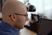 Alopecia, in Italia colpisce 4 uomini su 10. Il trapianto una soluzione