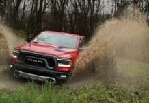 Ram lancia in Europa il propulsore Pentastar V6 eTorque da 3,6 litri