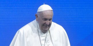 Papa Francesco, la prima notte dopo l’intervento “trascorsa bene”