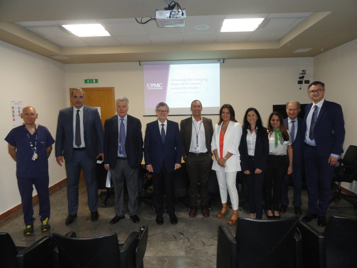 Sanità, delegazione greca a Palermo per studiare il modello Ismett Sanità, delegazione greca a Palermo per studiare il modello Ismett