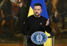 Ucraina, Zelensky “Risarcire vittime del disastro della diga Kakhovka”