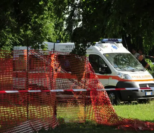 Incidente sul lavoro nel Palermitano, un operaio muore incastrato in una mietitrice