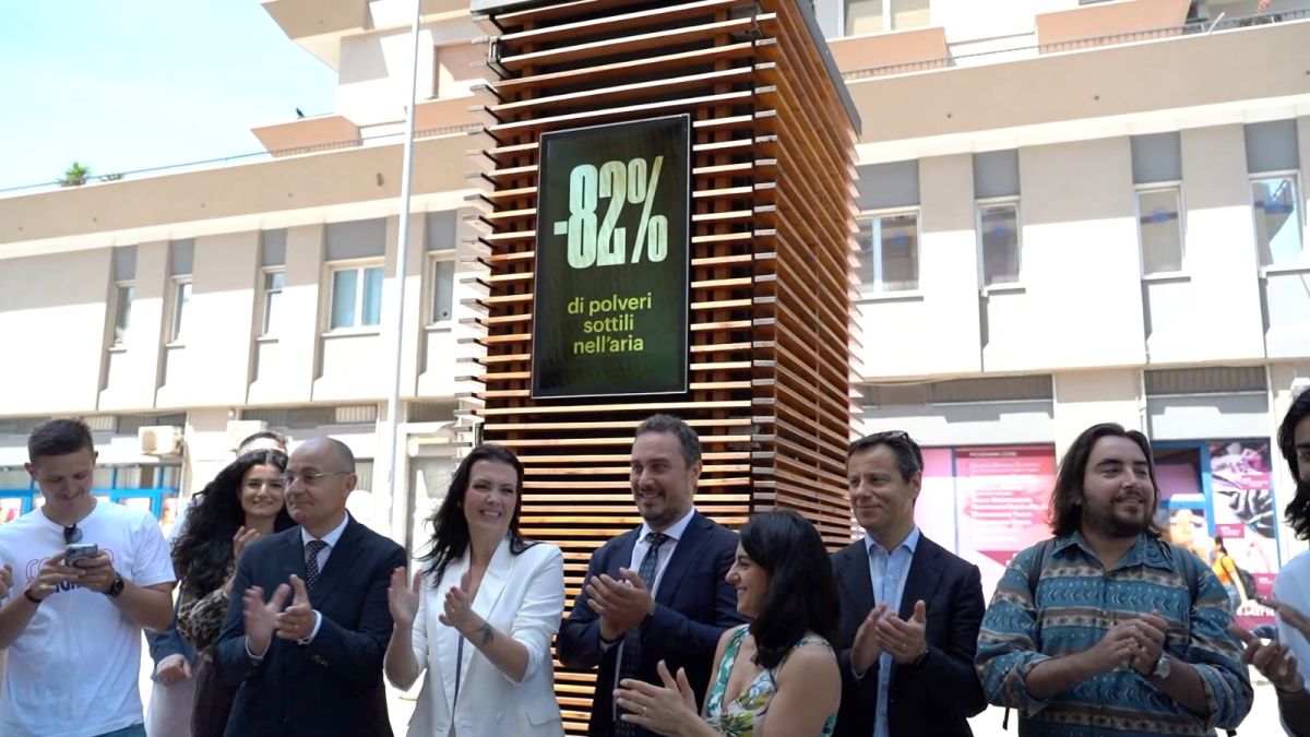 A Bari arriva “City Tree”, l’installazione green che combatte lo smog