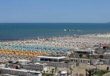 Tutta la Riviera romagnola torna balneabile