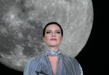 “Il primo passo sulla luna”, il nuovo singolo di Laura Pausini