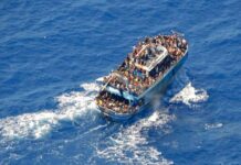 Naufragio al largo della Grecia, processo per 9 membri dell’equipaggio