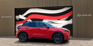 Lexus presenta in anteprima a Milano il nuovo LBX