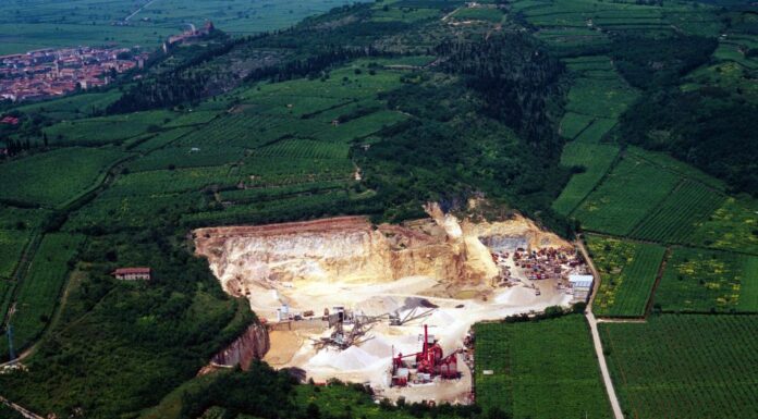 Sindacati, imprenditori e Comuni chiedono revisione legge sulle Cave