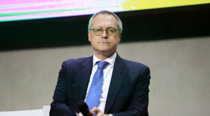 Bonomi “Intervenire sui redditi delle famiglie e detassare le aziende”