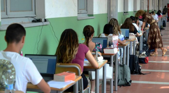 Maturità, Quasimodo, Moravia e Angela tra le tracce della prima prova