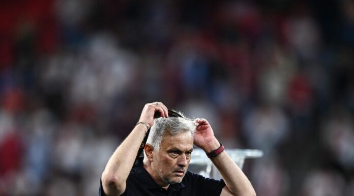 Stangata Uefa per Mourinho, 4 turni per insulti a Taylor