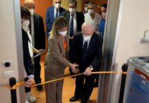 De Luca inaugura al Monaldi una PET/TC comprata con il Pnrr
