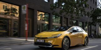 Nuova Toyota Prius Plug-in Hybrid